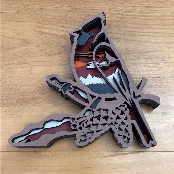 Rustic Wood Cardinal Bird Home Decor Statue Layered Wood Art EUC - Picture 1 of 7